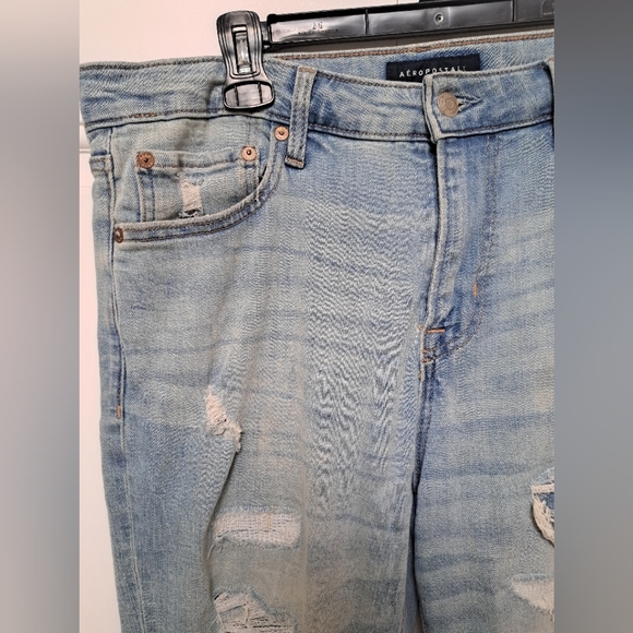 Aeropostale Blue Jeans with Distressed Finish - Picture 4 of 5